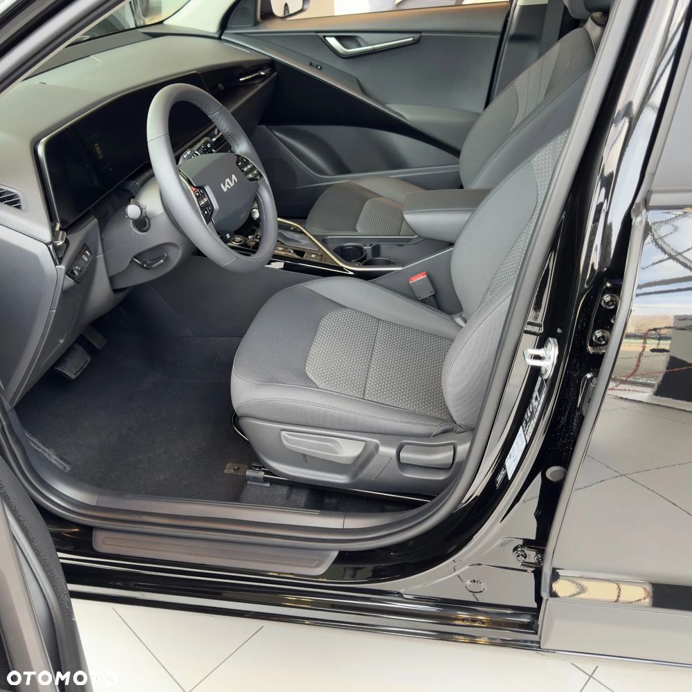 Kia Niro 1.6 GDI Hybrid M - 4