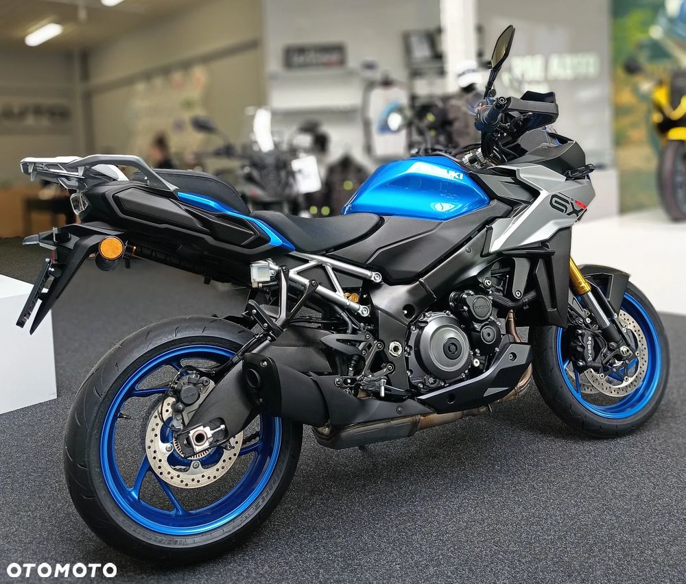 Suzuki GSX 1000 - 2