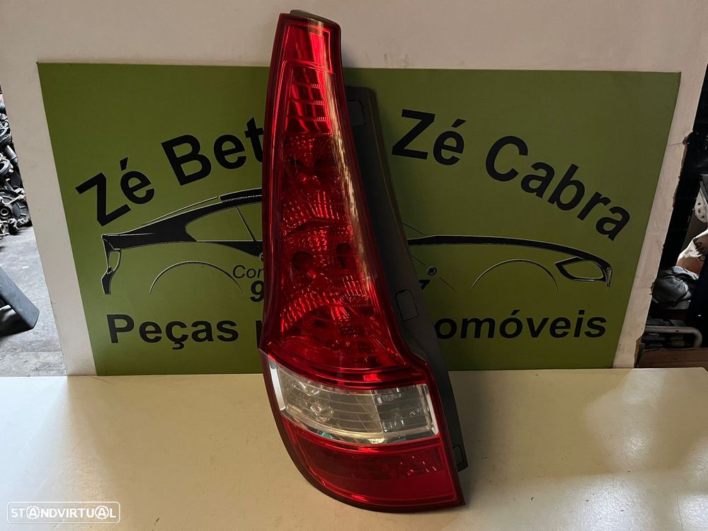 Hyundai i30 CW - FAROLIM DIREITO / ESQUERDO - FT506 - 2