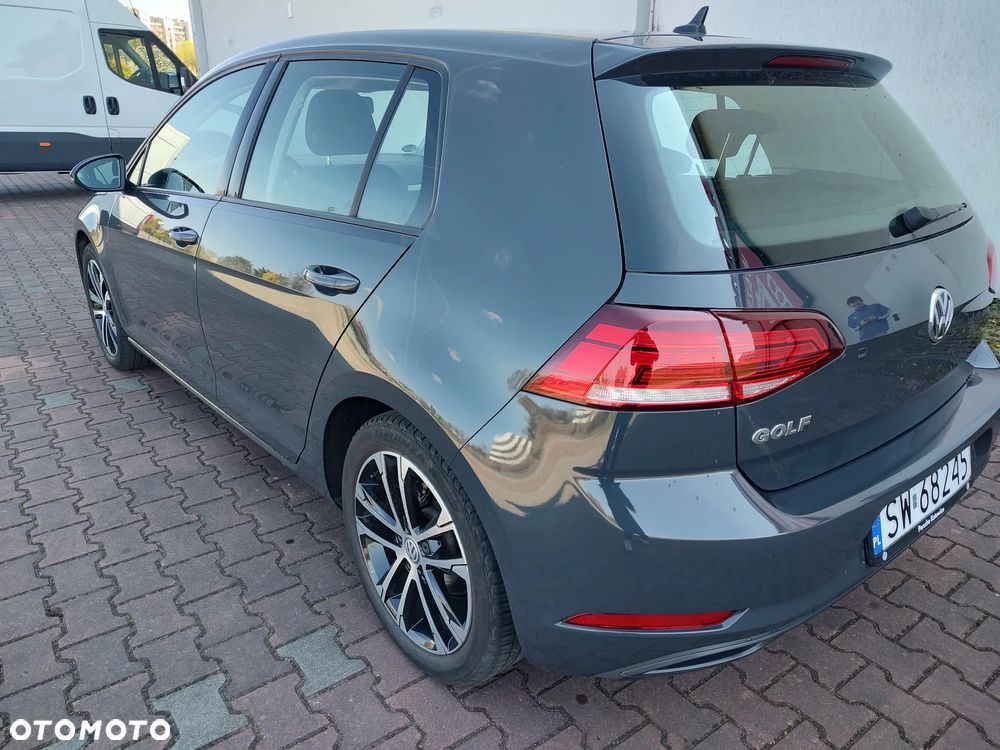 Volkswagen Golf - 13