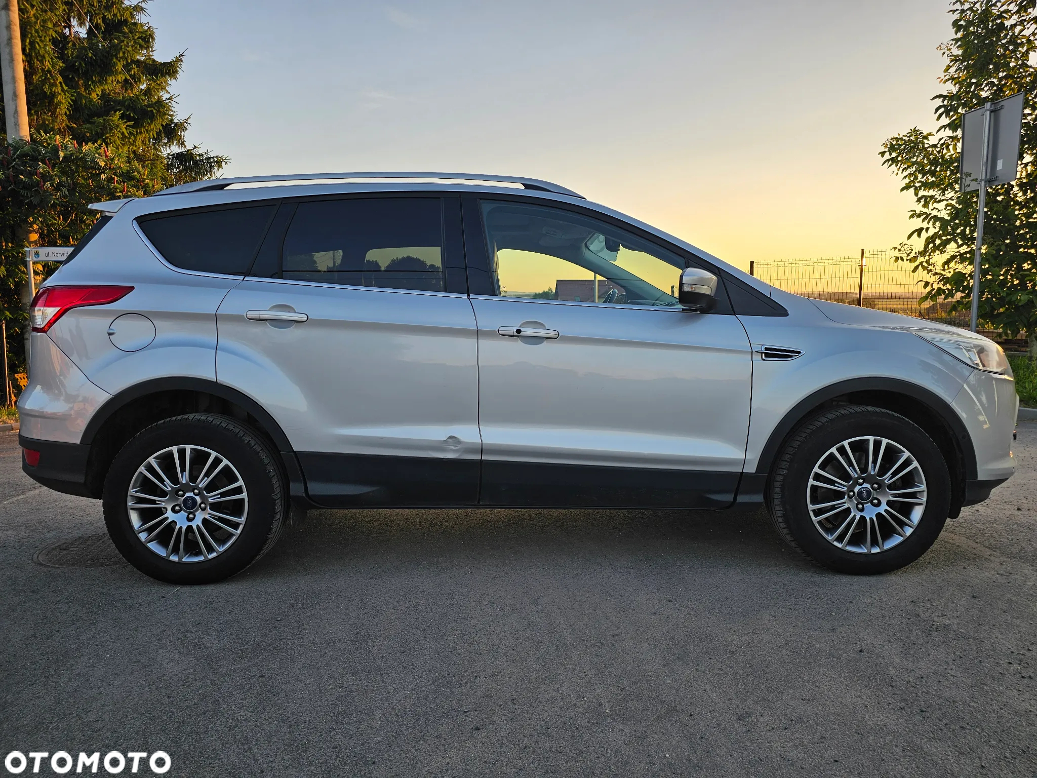 Ford Kuga 2.0 TDCi 4WD Titanium - 6