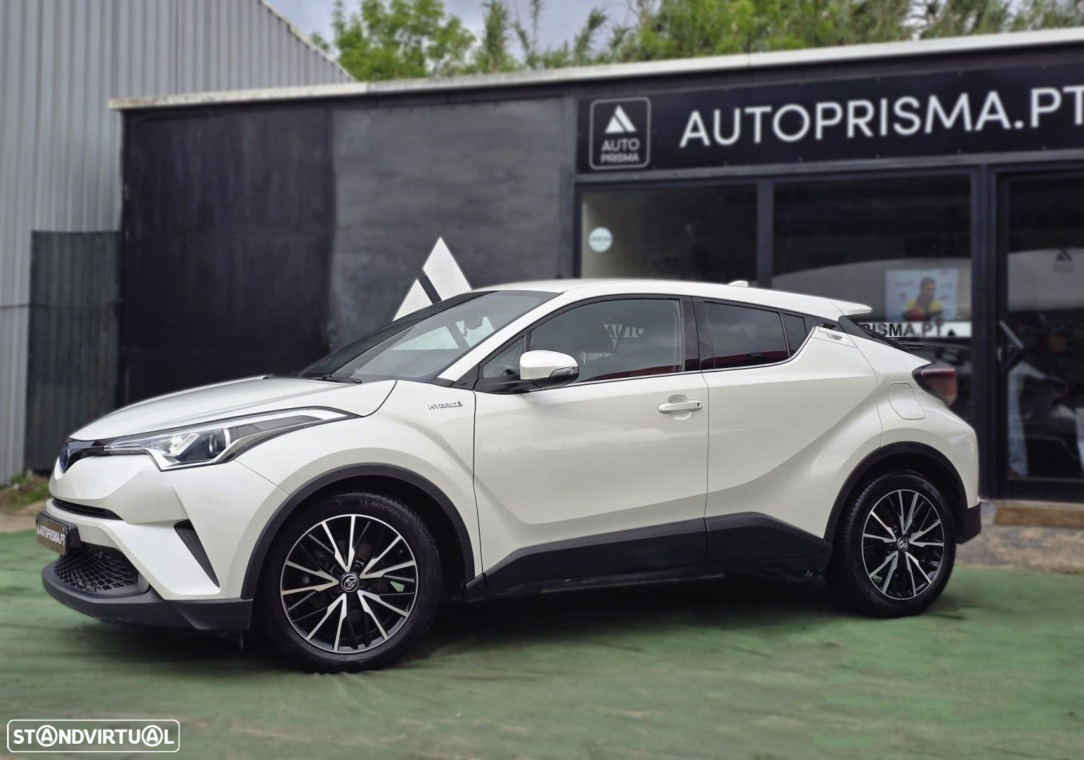 Toyota C-HR 1.8 HSD Exclusive+P.Luxury - 2