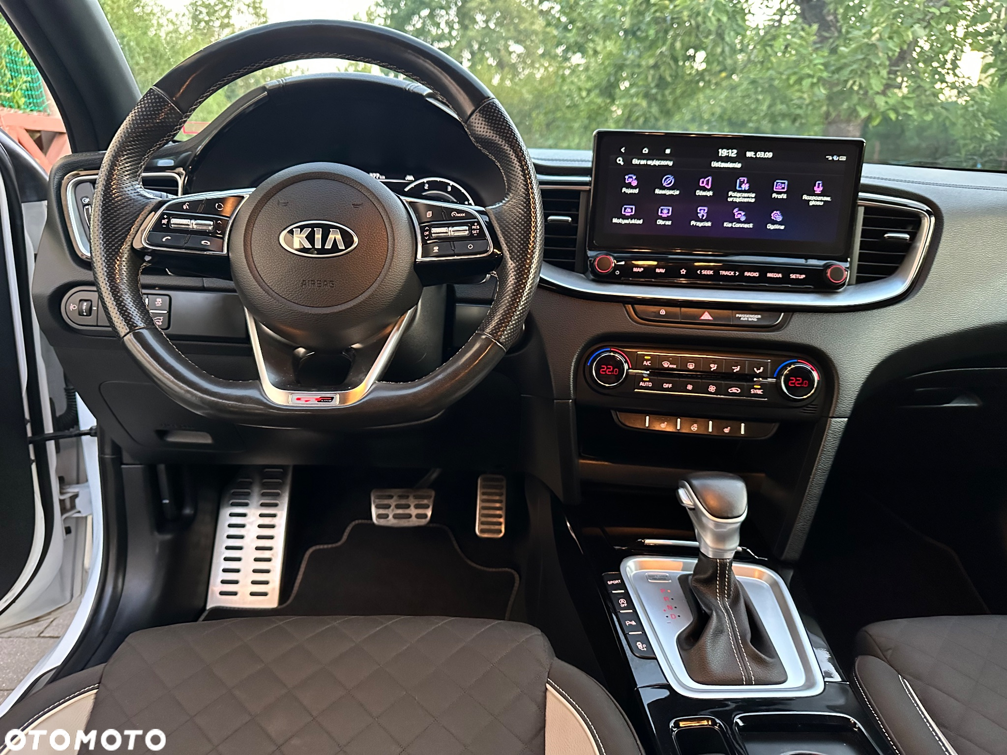 Kia ProCeed 1.6 CRDi GT Line DCT - 27