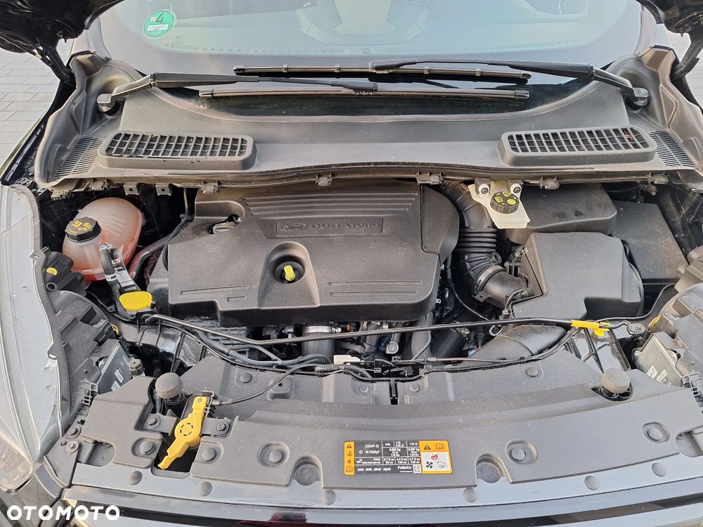 Ford Kuga 2.0 TDCi 4x4 ST-Line - 27