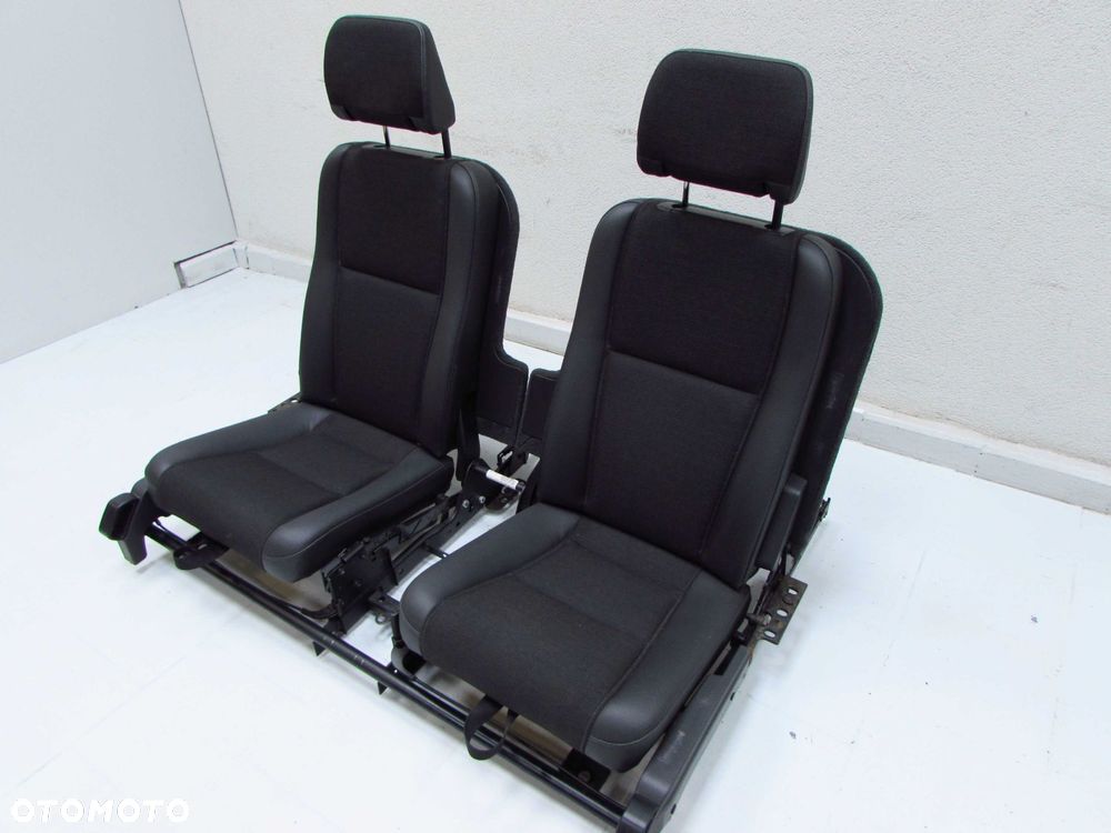 VOLVO XC90 FOTEL SIEDZENIE TYL KANAPA MATERIAL III RZAD 02-14 - 2