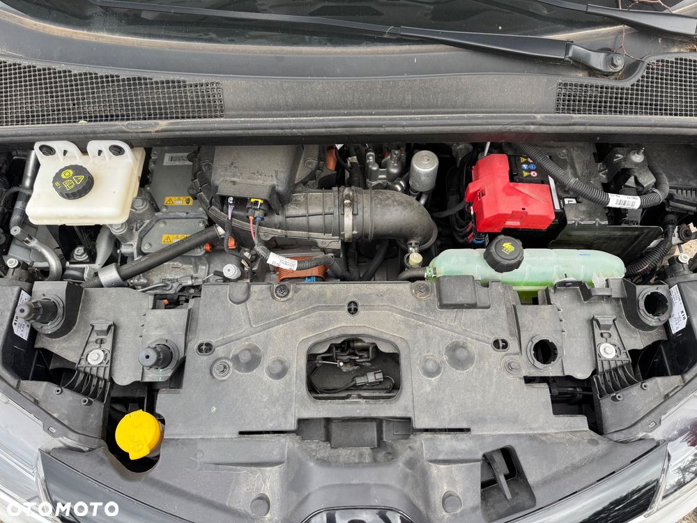 Renault Zoe - 15