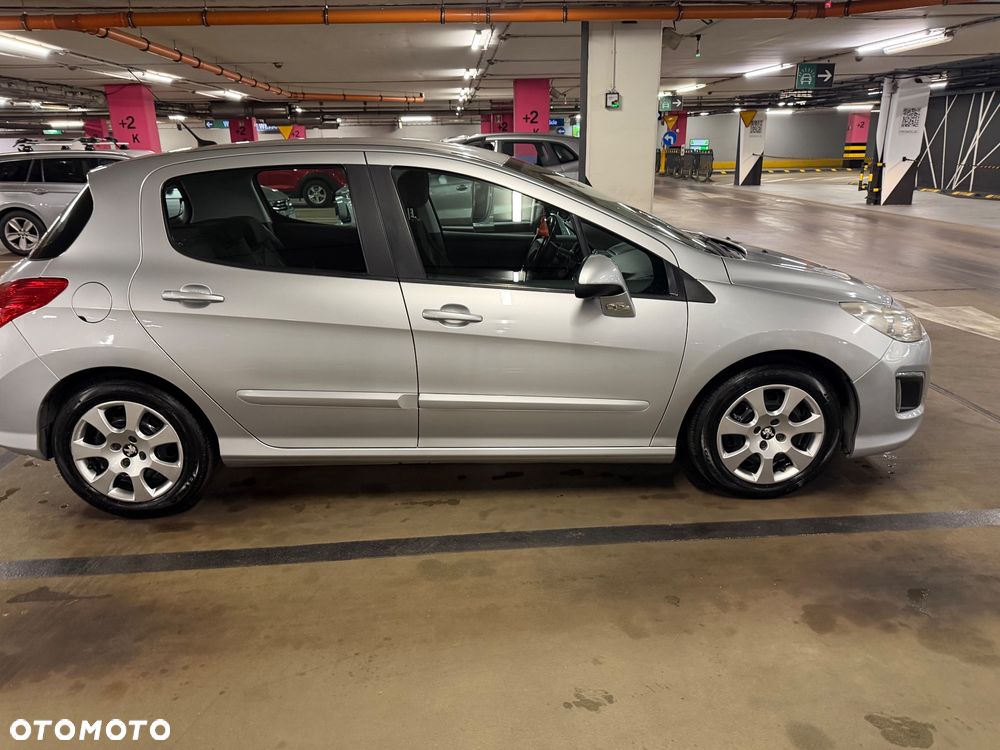 Peugeot 308 - 2
