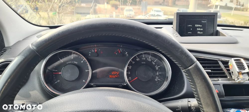 Peugeot 3008 HDi 115 Access - 5