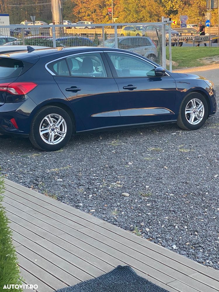 FORD Focus 2019 — imagine 4