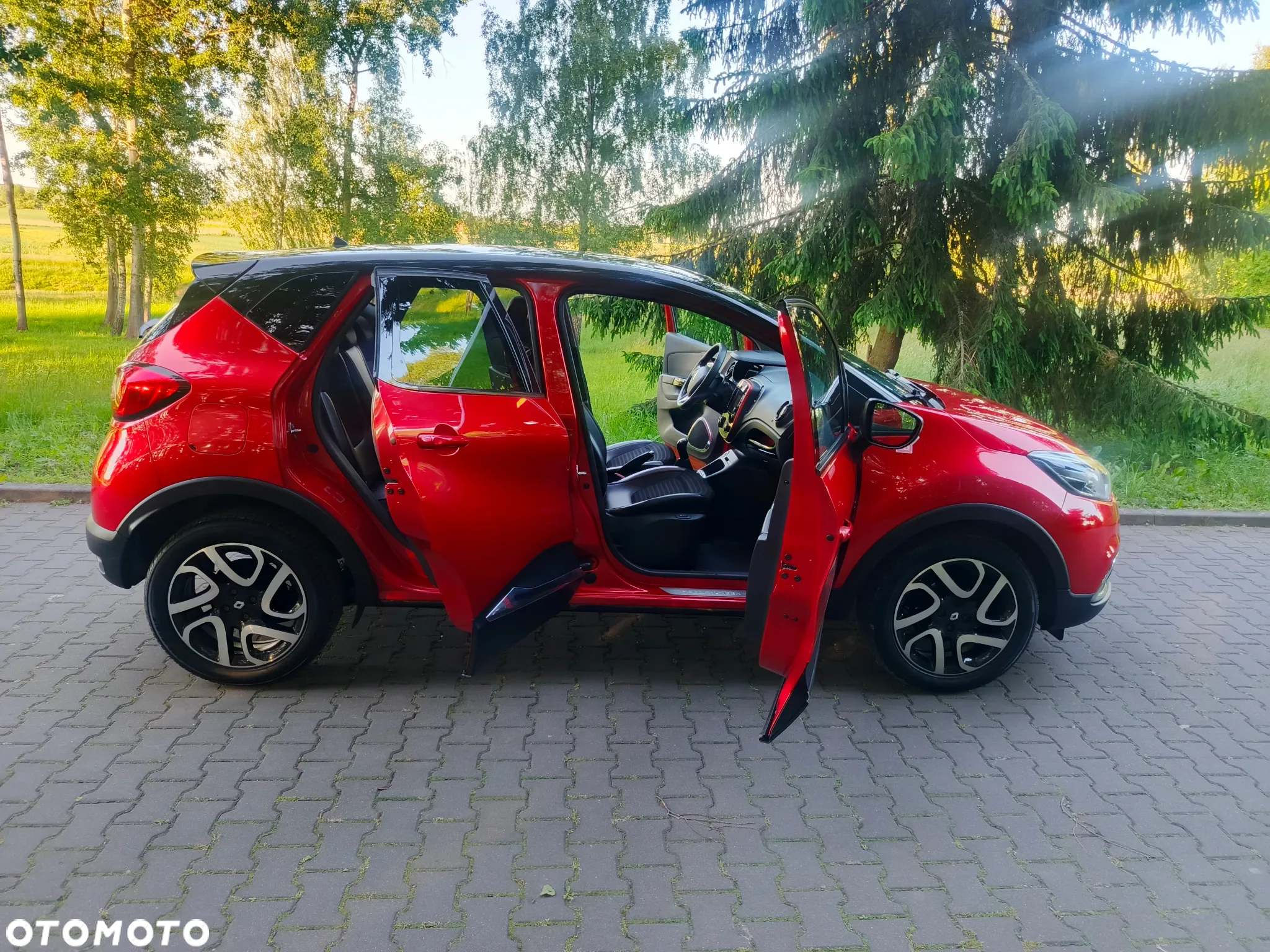 Renault Captur 0.9 Energy TCe Helly Hansen - 24