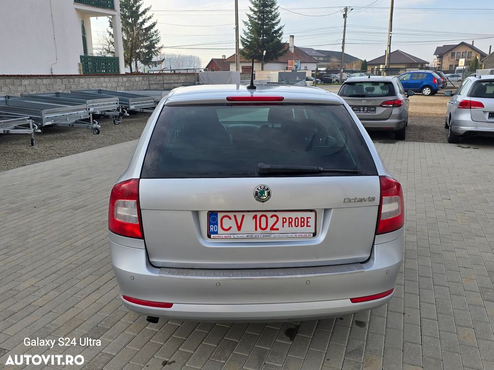 Skoda Octavia 2.0 TDI DPF Ambition - 17