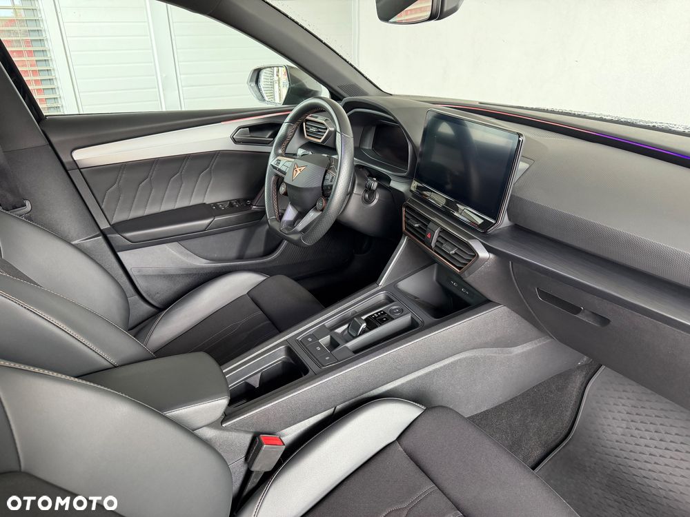 Cupra Leon Sportstourer 2.0 TSI 4Drive VZ DSG - 19