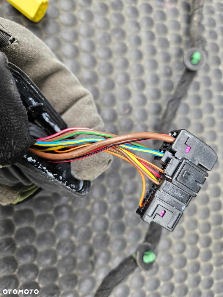 Instalacja Wiazka 8E1971029AA 8E1971029AF Drzwi Kostki Wtyczki Przednia Przod Lewa Prawa Europa AUDI A4 B7 - 8