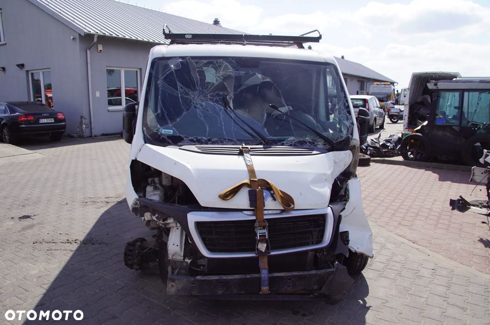 Auto na części - Peugeot Boxer III 2.0 BlueHDI 110 KM AH03 20GP19 2017R Silnik Skrzynia Drzwi Szyba Klapa Lampa Lusterko Deska Kokpit Sterownik Moduł Czujnik Licznik Kierownica - 2