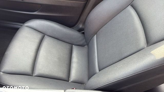 BMW Seria 5 520d Luxury Line - 24