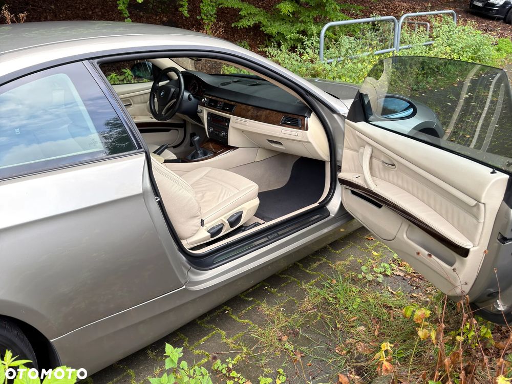 BMW Seria 3 320d DPF - 7