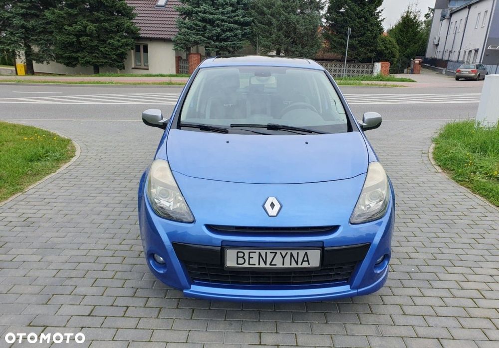 Renault Clio - 2
