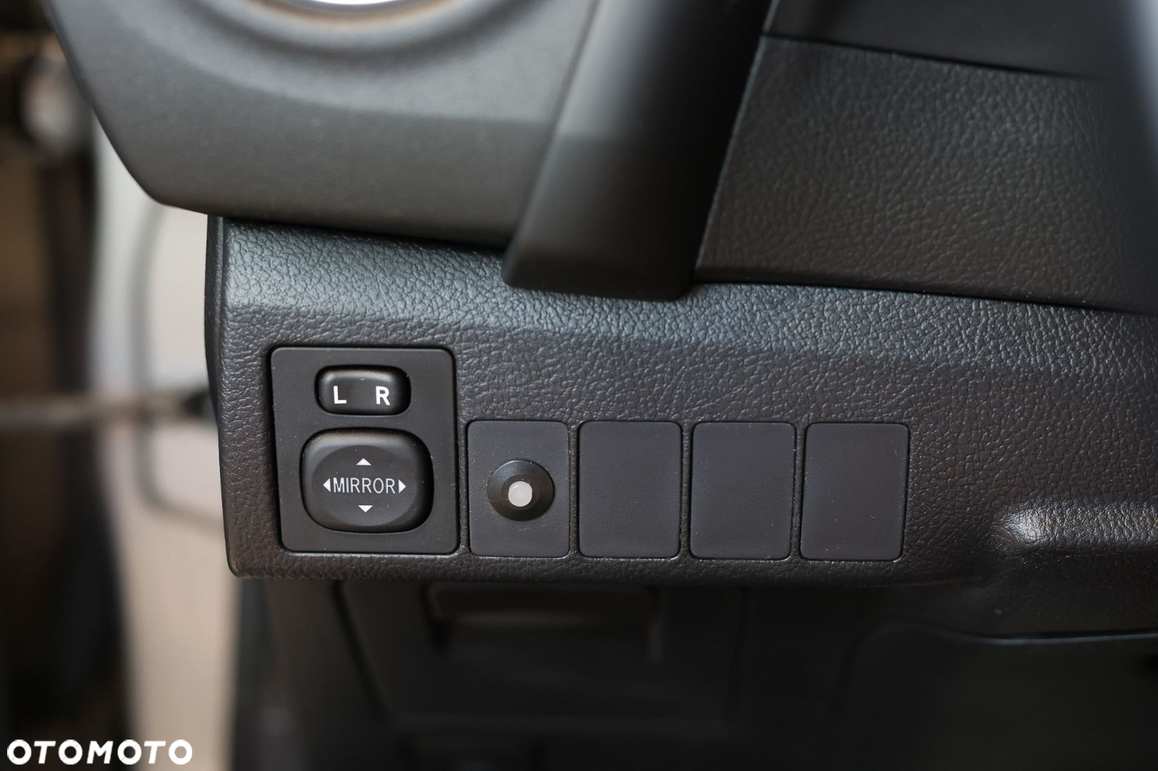 Toyota Auris - 27