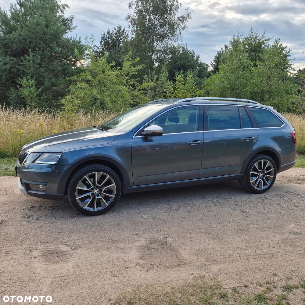 Skoda Octavia 2.0 TDI 4x4 DSG Scout - 2