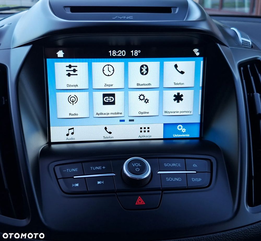 Ford Kuga 2.0 TDCi 2x4 ST-Line - 29