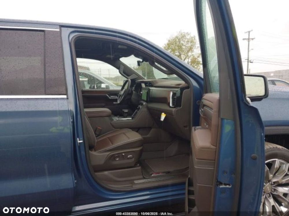 GMC Sierra - 9