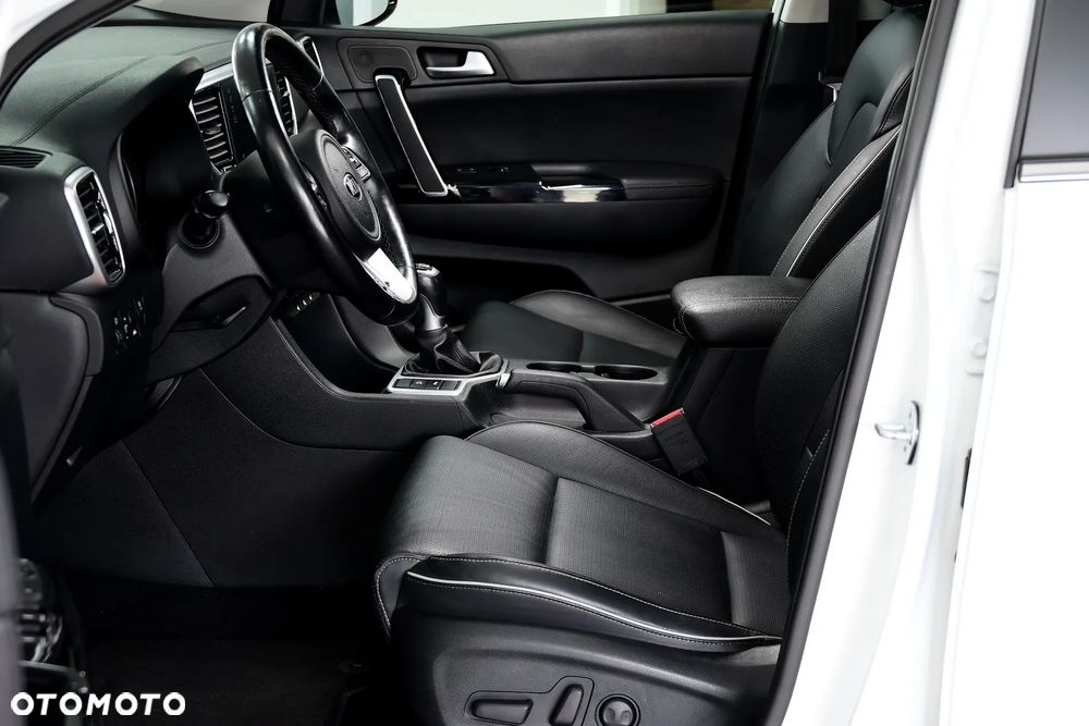 Kia Sportage 1.6 GDI 2WD VISION - 19
