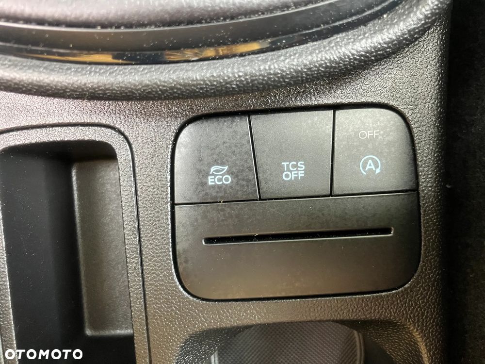 Ford Fiesta 1.0 EcoBoost Start-Stop SYNC Edition - 25