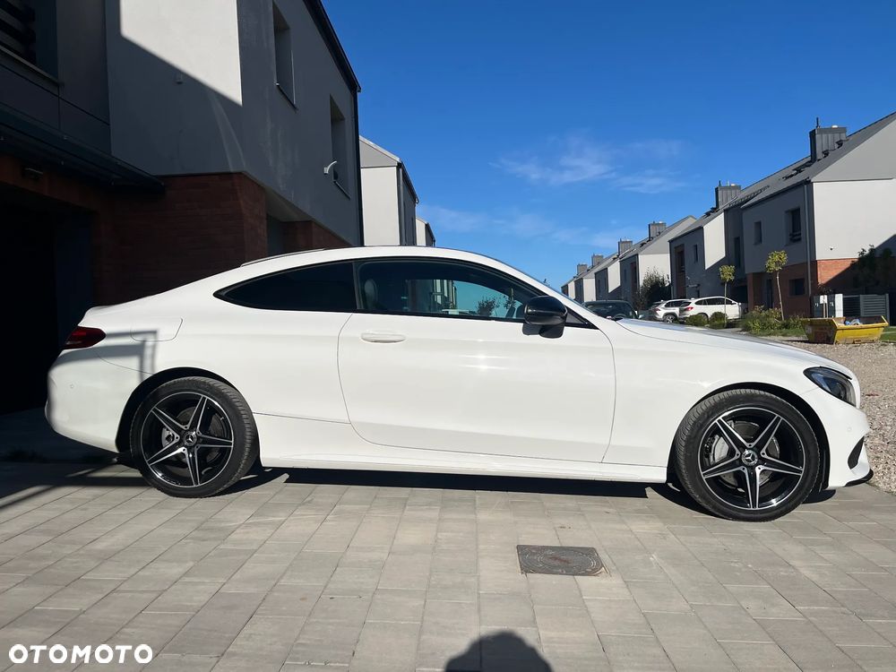 Mercedes-Benz Klasa C 200 Coupe AMG Line - 5