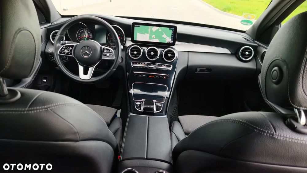 Mercedes-Benz Klasa C 220 d 9G-TRONIC Avantgarde - 21