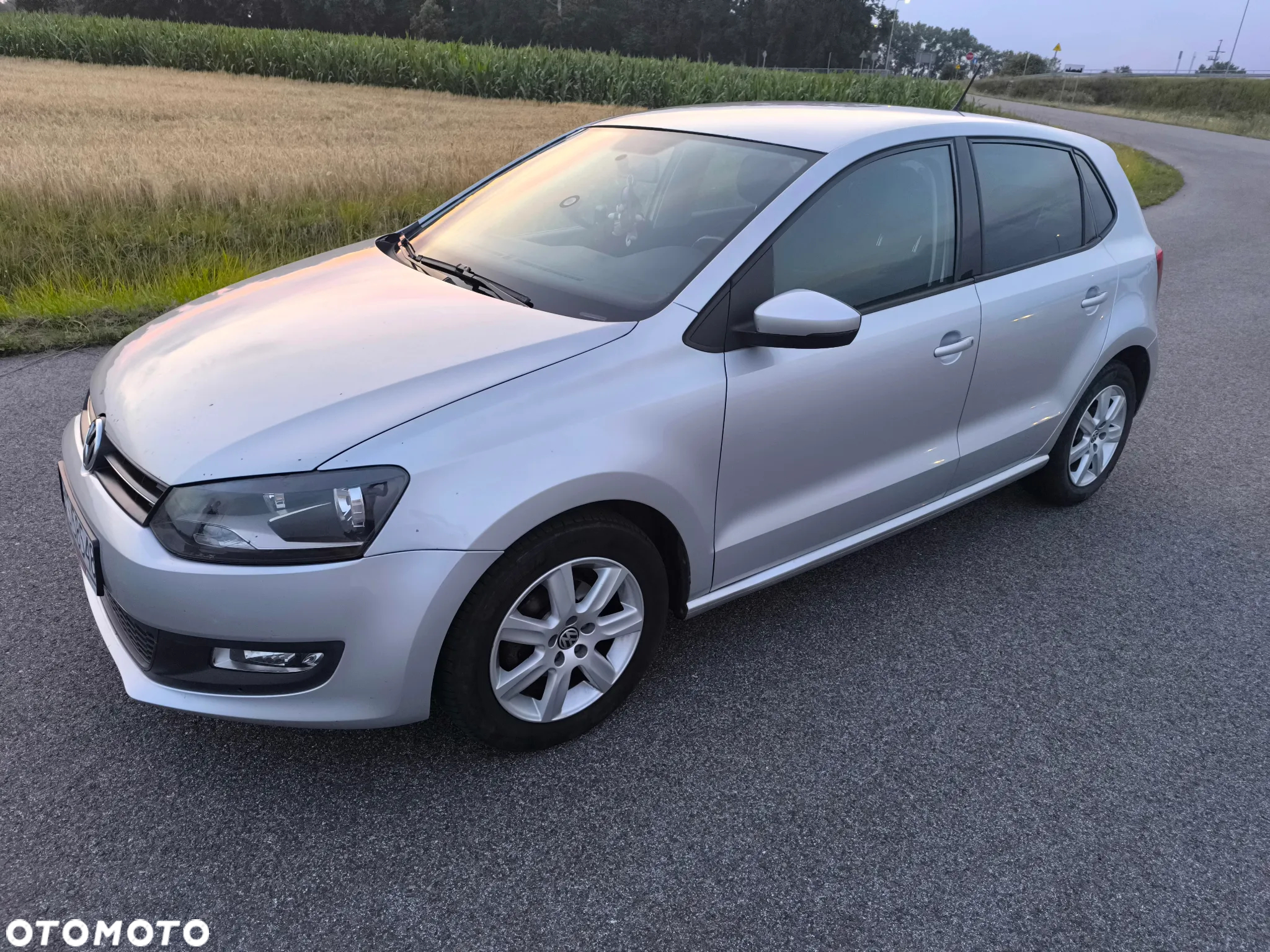 Volkswagen Polo - 4