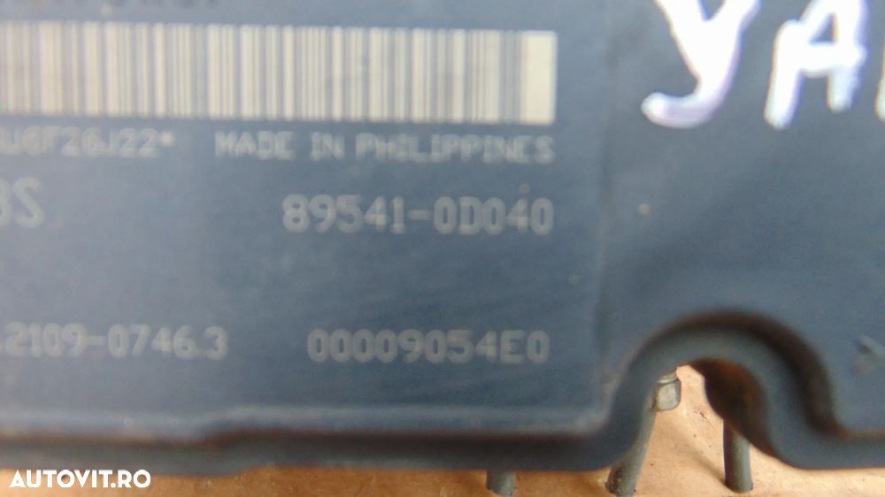 Pompa ABS Toyota Yaris an 2007 motor 1.3 benzina cod 44510-0D031 - 3