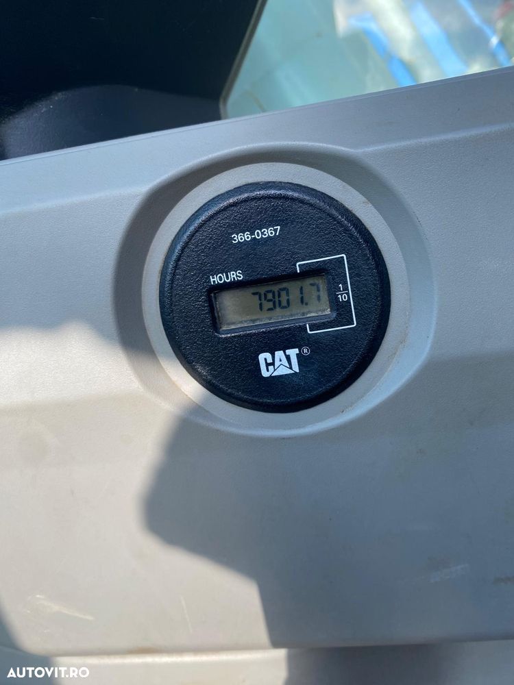 Caterpillar 324E - 14