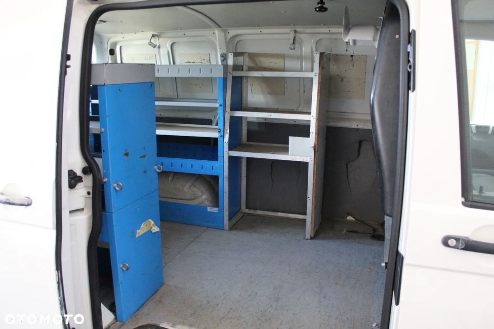 Volkswagen Transporter T5 - 14