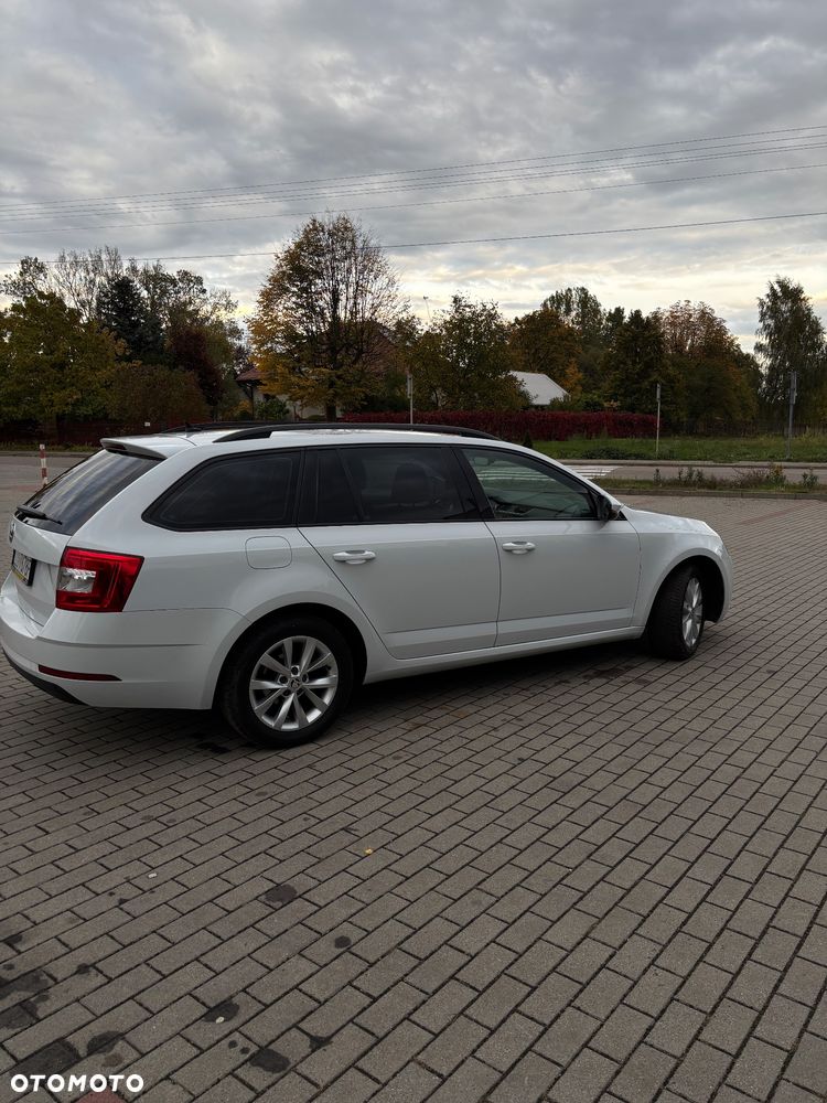 Skoda Octavia 2019 photo 5
