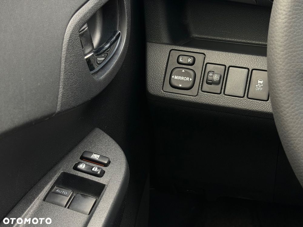 Toyota Verso S 1.33 Active MS - 17