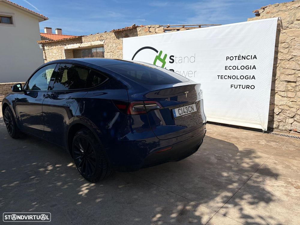 Tesla Model Y Long Range Dual Motor AWD - 5