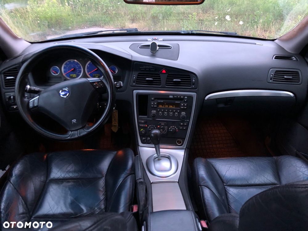Volvo S60 2.5 R - 28