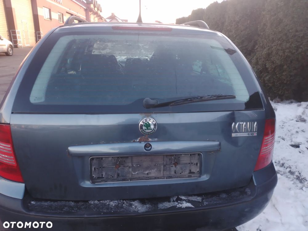 SKODA OCTAVIA I  00-10 1.6 BFQ     LUSTERKO WEWNĘTRZNE - 16