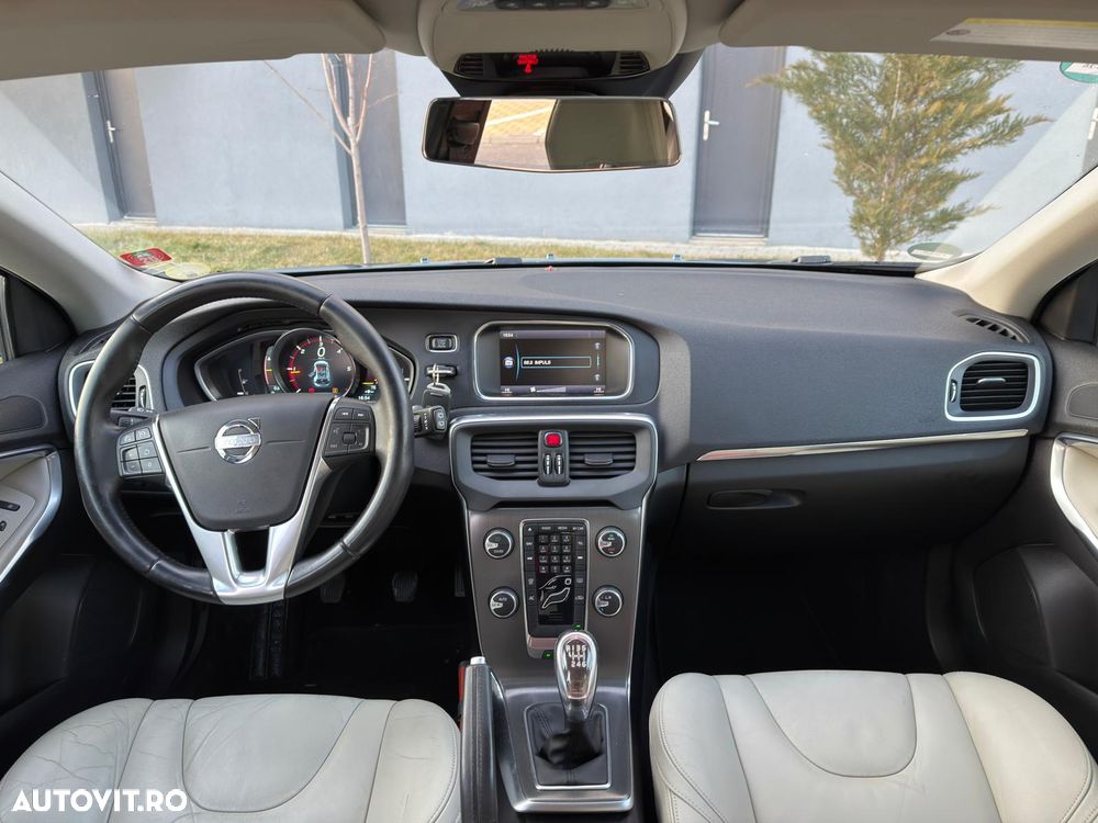 Volvo V40 D2 ECO Momentum - 15