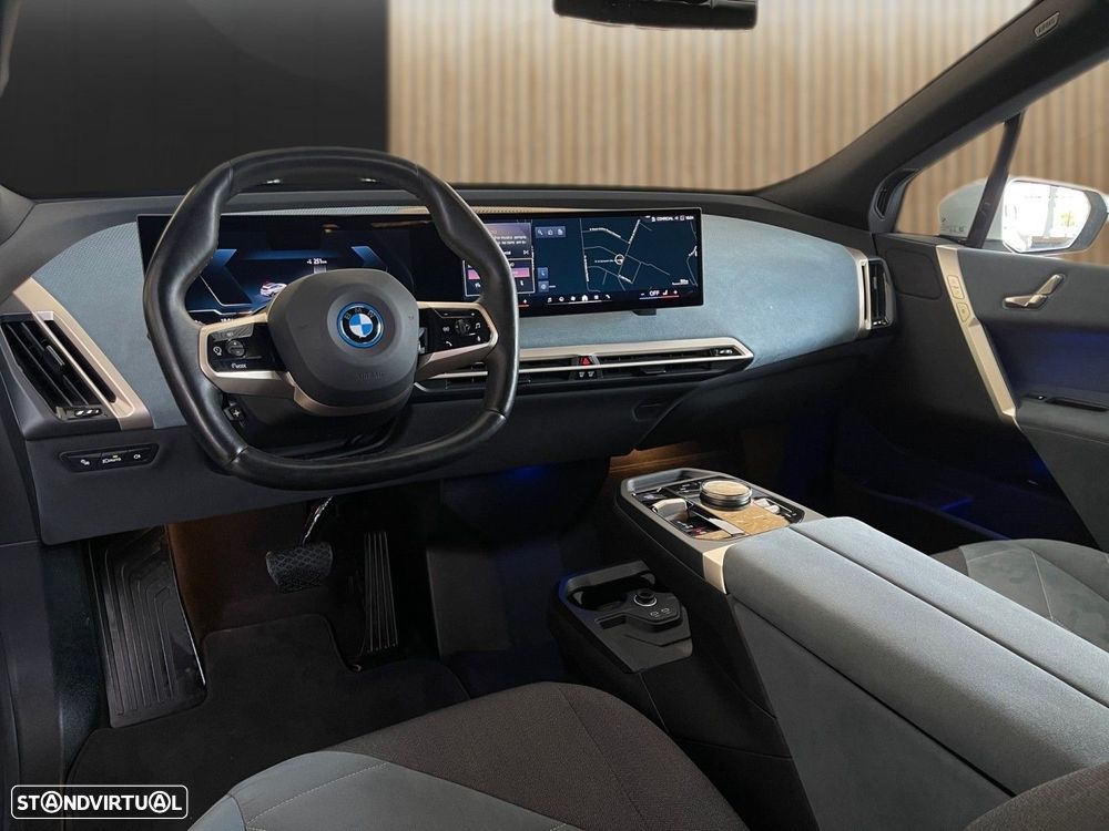BMW iX xDrive 40 Pack Desportivo - 6