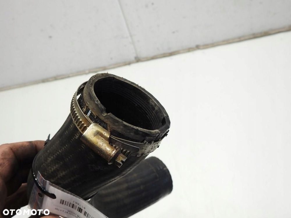 WĄŻ RURA INTERCOOLERA PRAWA VW PASSAT B7 2.0 TDI - 3
