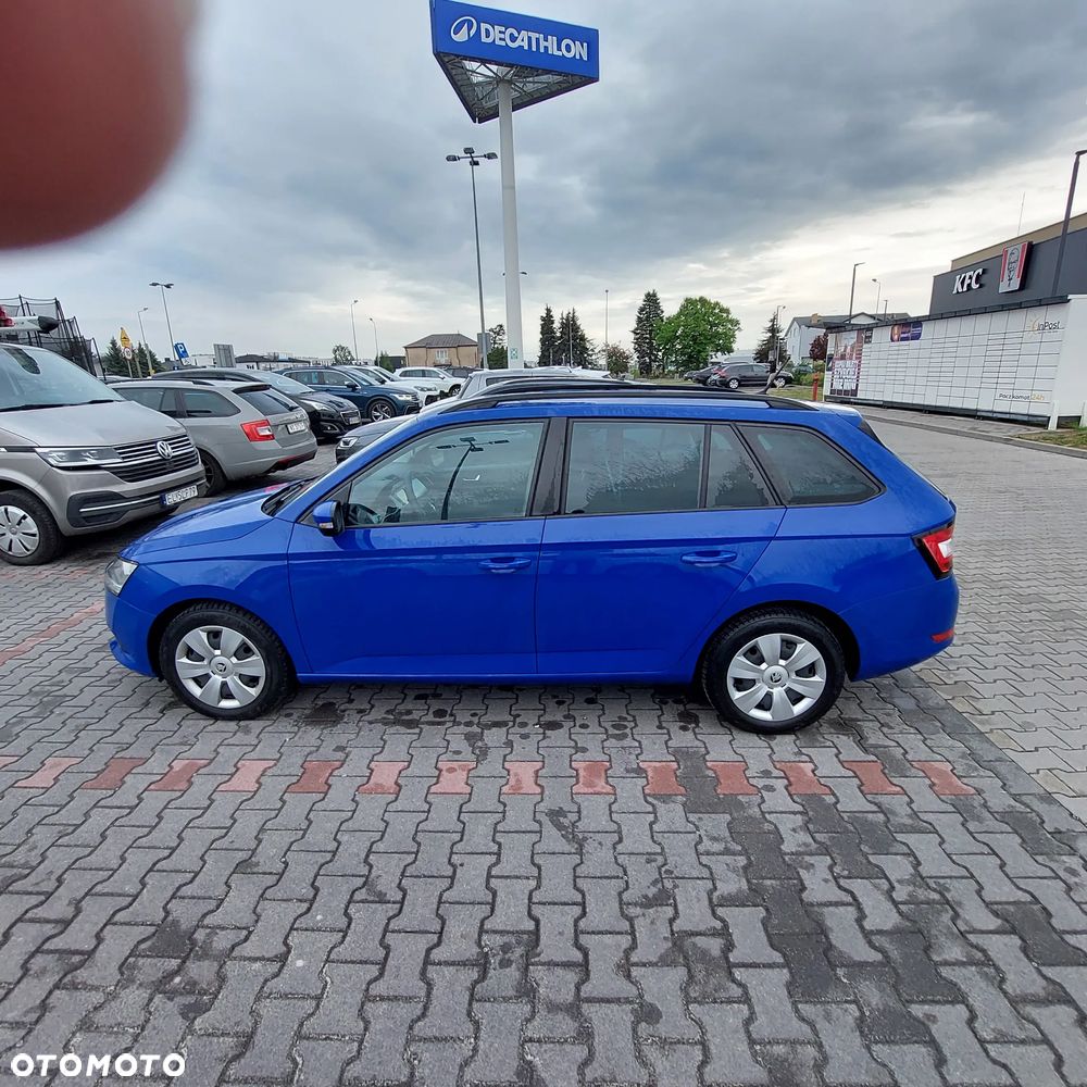 Skoda Fabia 1.0 Ambition - 4