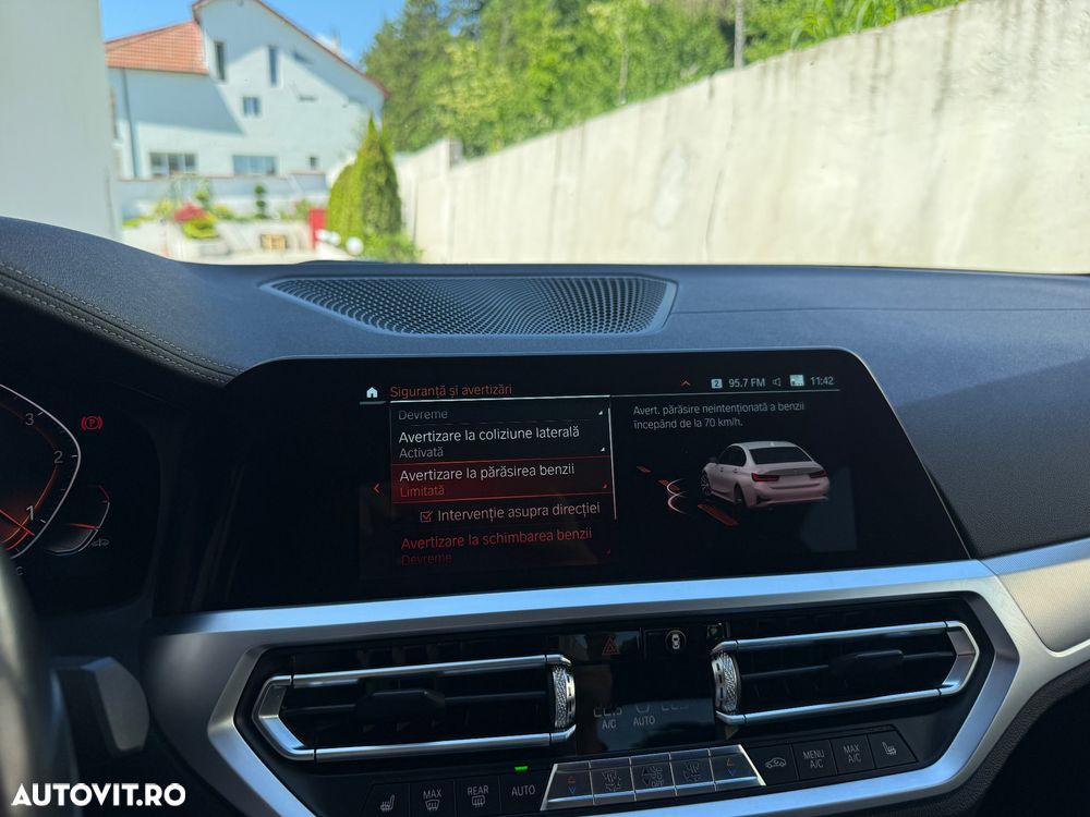 BMW Seria 3 - 22