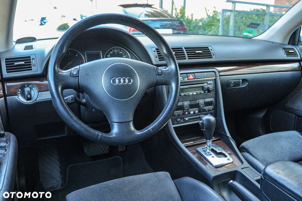 Audi A4 Avant - 9