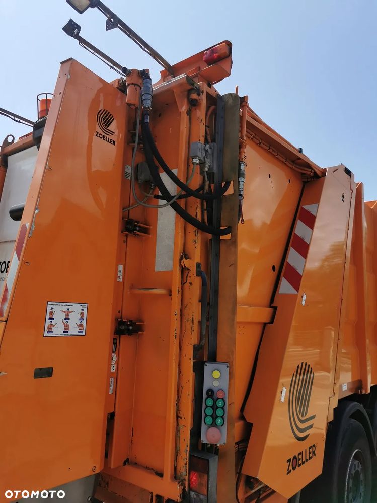 Iveco Stralis 310KM Euro 5 Zabudowa ZOELLER Serwiowana Z Niemiec Kamery Stan SUPER - 10