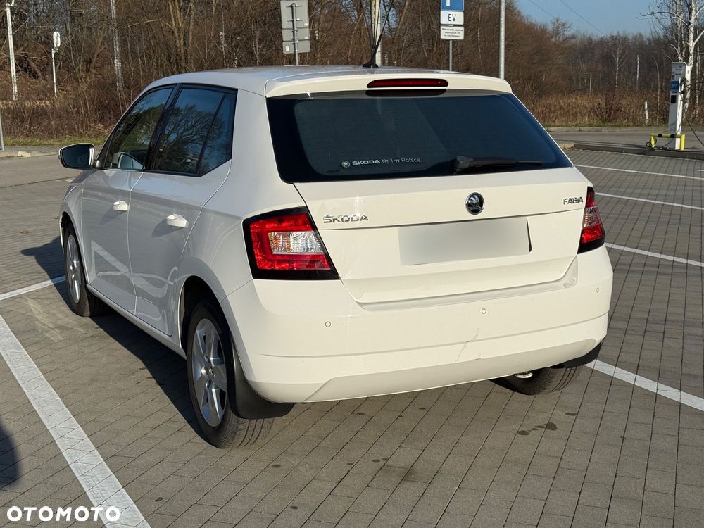 Skoda Fabia 1.0 Ambition - 10