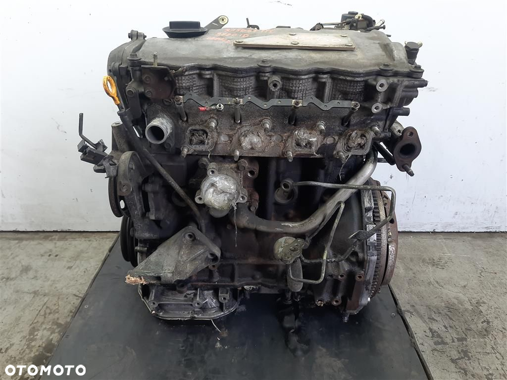 Silnik słupek diesel Nissan Almera  N16 2.2DCI 110KM 2000-2006 KOD : YD22 - 10