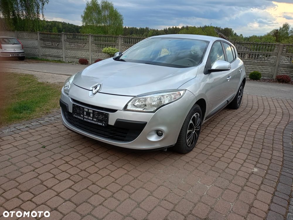 Renault Megane 1.6 16V 100 Expression - 2