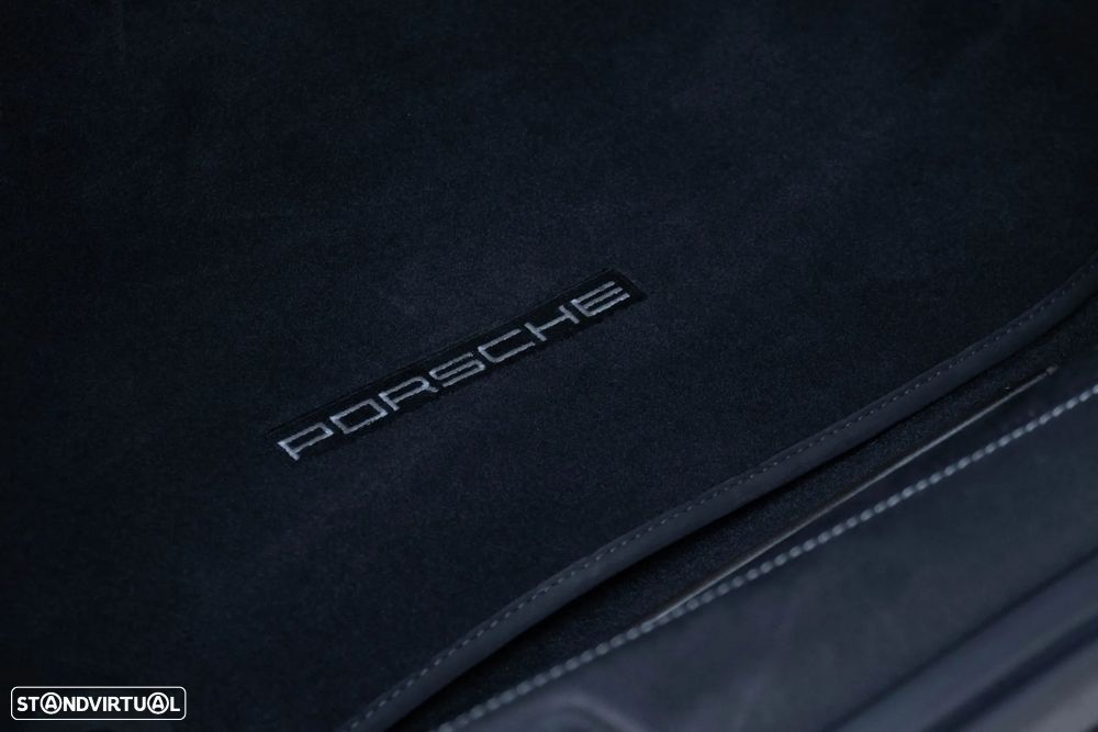 Porsche 911 (992) - 48