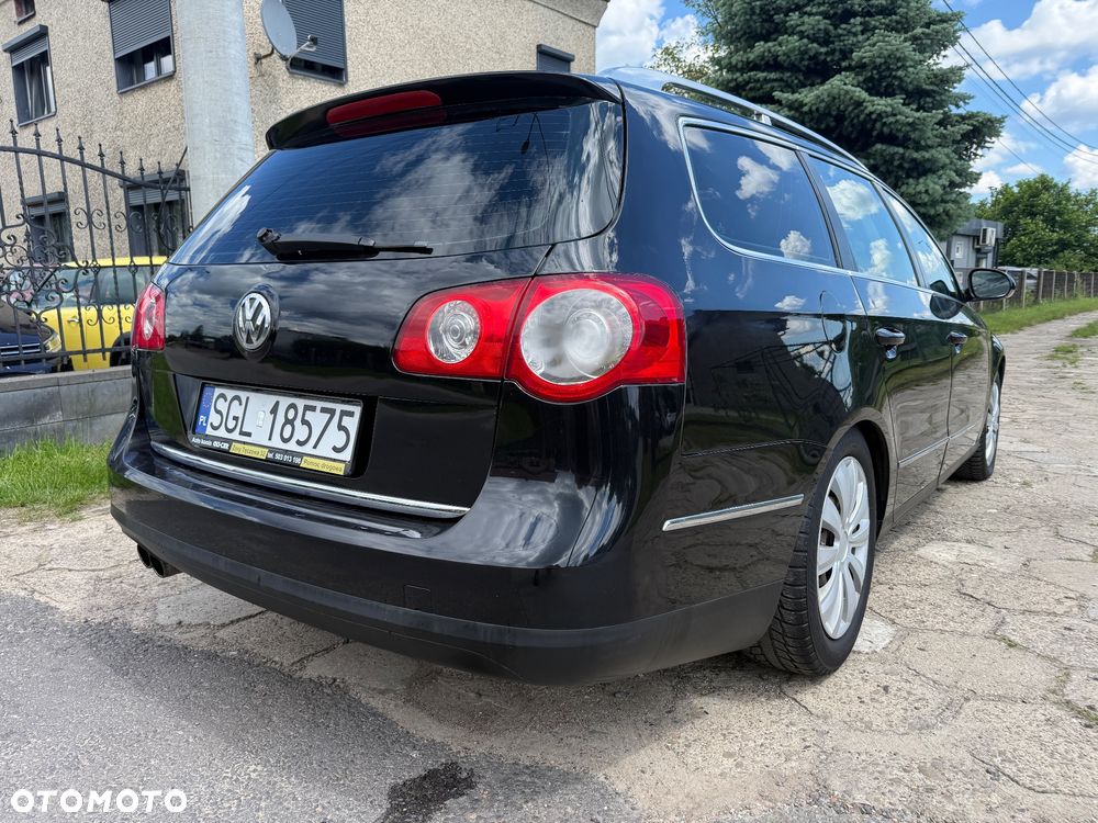 Volkswagen Passat 2.0 TDI Individual Chrom dunkel - 9